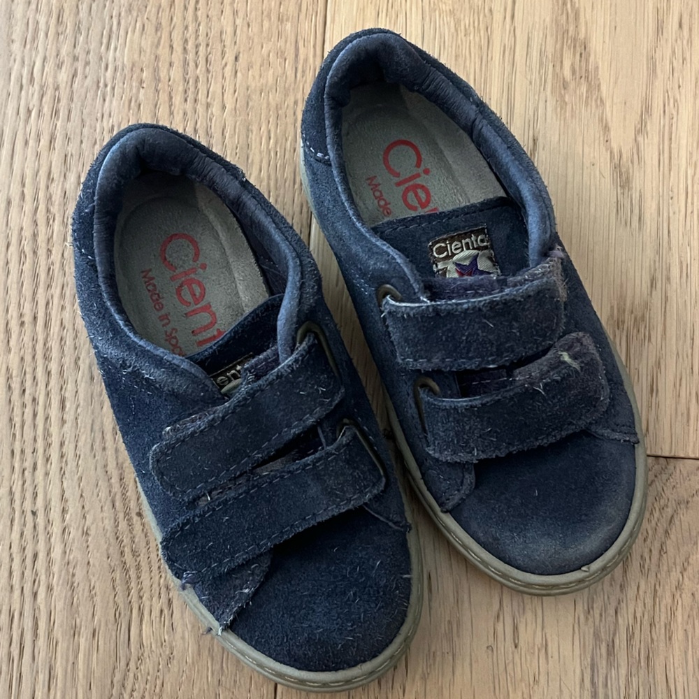 Cienta boy shoes